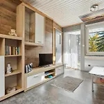 Awesome Home In Zeulenroda-Triebes With Sauna *