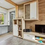 Awesome Home In Zeulenroda-Triebes With Sauna Casa vacanze